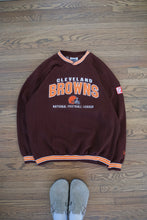 Load image into Gallery viewer, Vintage Cleveland Browns Lee Sport crewneck sweatshirt, size L, photo 4 of 4