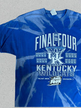 Load image into Gallery viewer, M - Kentucky Wildcats 2015 Final Four T-Shirt