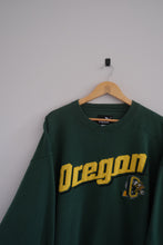 Load image into Gallery viewer, XL - Vintage Oregon Ducks Crewneck