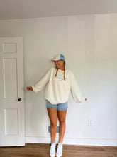 Load image into Gallery viewer, "Easily Distracted by Shells" Linen Balloon Sleeve Crewneck 🐚