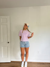 Load image into Gallery viewer, "Easily Distracted by Shells" - Lavendar T-Shirt🐚