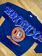 Load image into Gallery viewer, XL - Vintage Denver Broncos Spellout Crewneck *Rare
