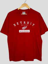 Load image into Gallery viewer, L - Vintage Detroit Red Wings T-Shirt
