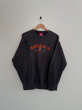 Load image into Gallery viewer, L - Vintage Cincinnati Bengals Crewneck
