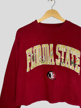 Load image into Gallery viewer, M - Vintage Florida State Floral Cropped Crewneck
