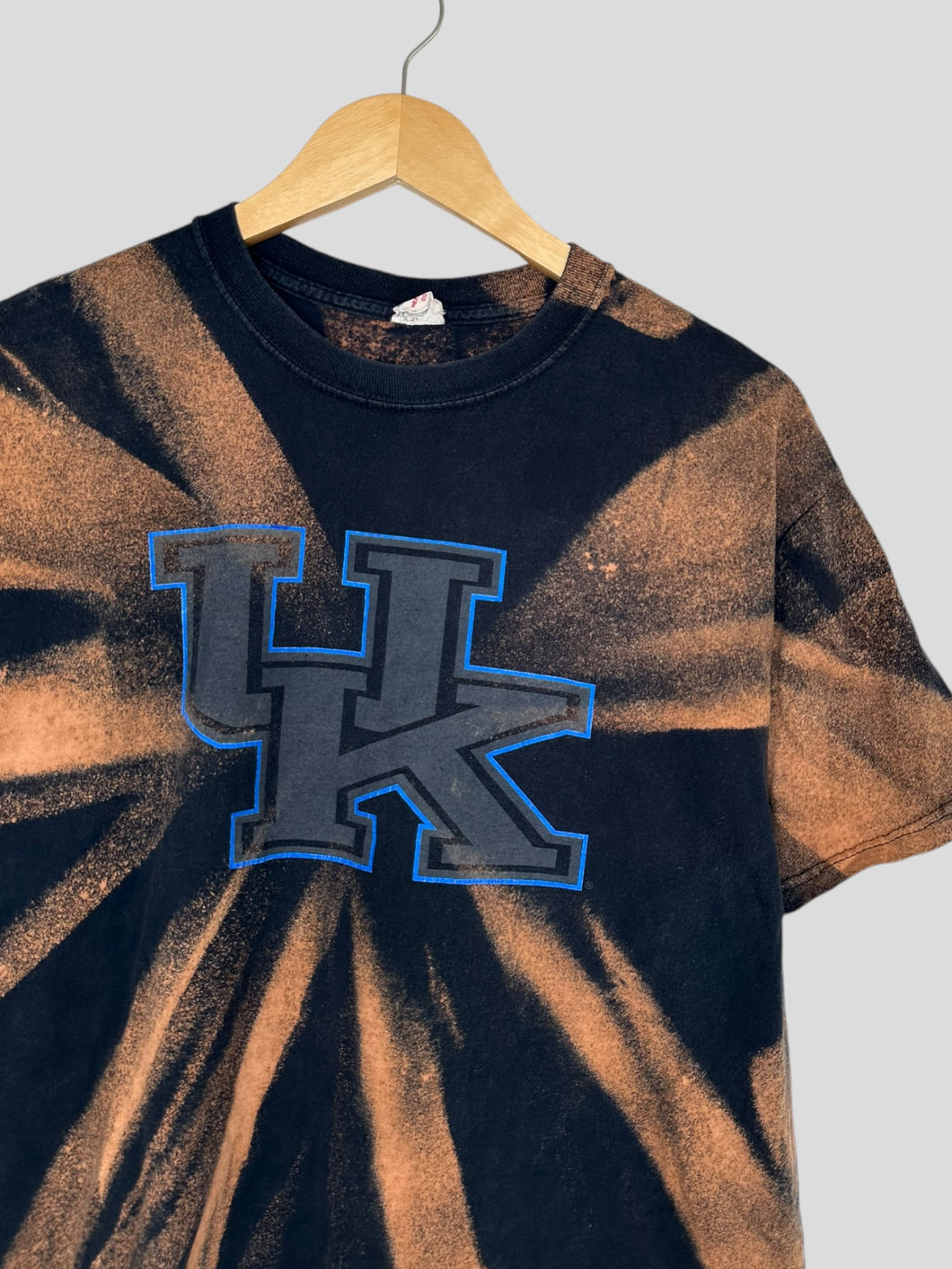 L - Kentucky Wildcats T-Shirt