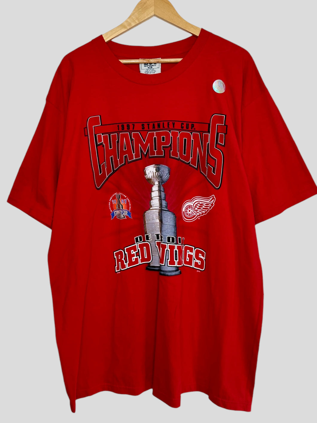 XL - Vintage Detroit Red Wings 1997 Stanley Cup Champs T-Shirt