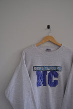 Load image into Gallery viewer, L - Vintage North Carolina Tarheels Crewneck
