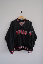 Load image into Gallery viewer, S - Vintage Chicago Bulls Windbreaker
