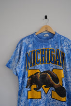 Load image into Gallery viewer, XL - Vintage Michigan Wolverines T-Shirt
