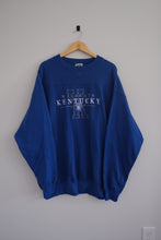 Load image into Gallery viewer, 2XL - Vintage Kentucky Wildcats Crewneck
