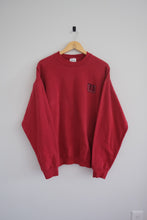 Load image into Gallery viewer, XL - Vintage Wilson Crewneck
