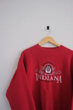 Load image into Gallery viewer, M - Vintage Indiana Hoosiers Crewneck
