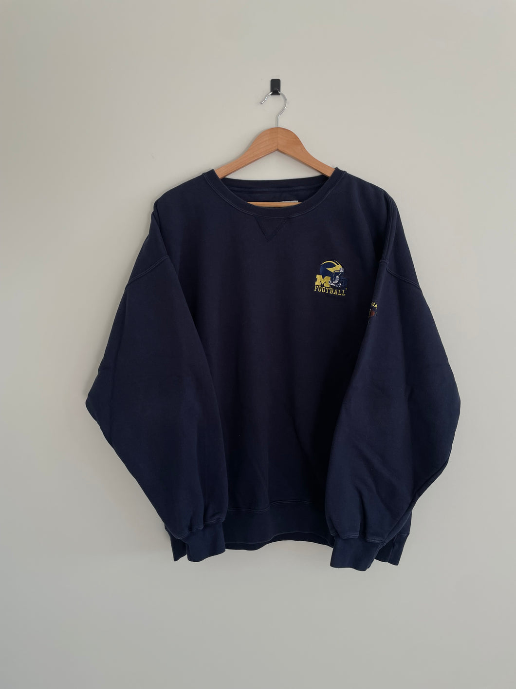 2XL - Vintage Michigan Wolverines 1997 Nat'l Champs Crewneck
