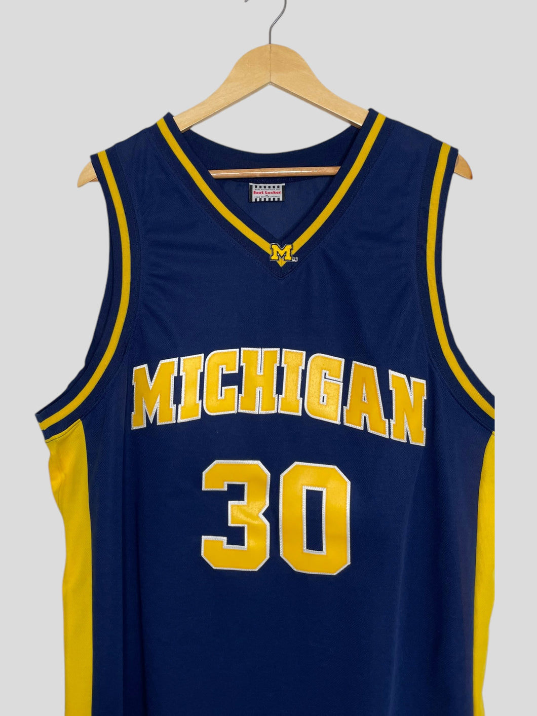 XL/2XL - Vintage Michigan Wolverines Basketball Jersey