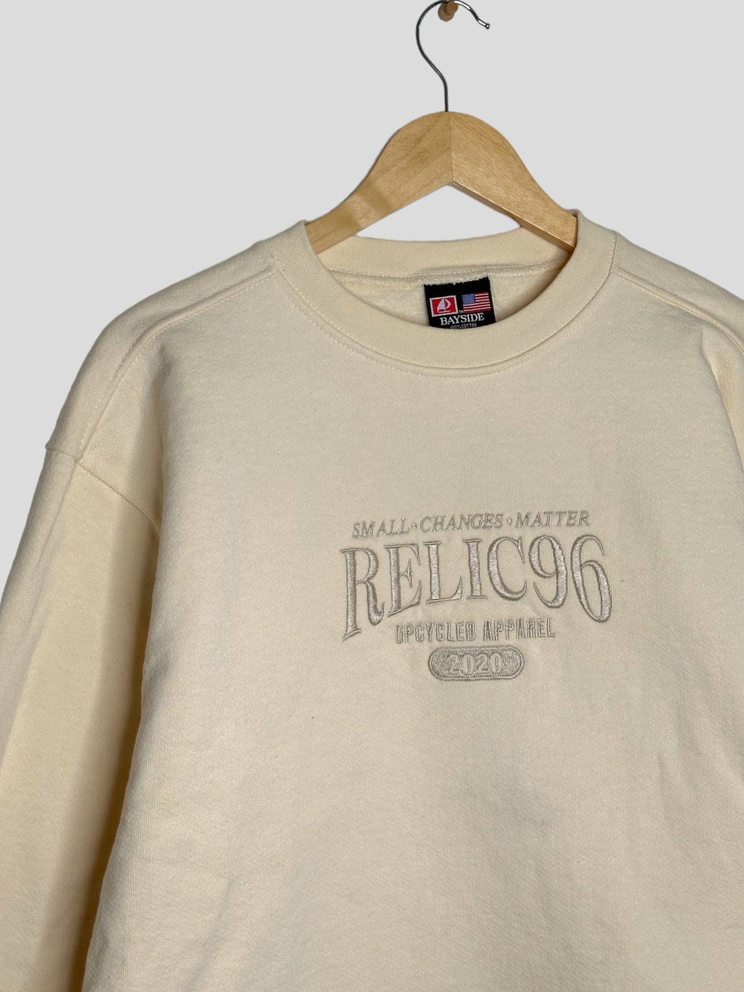 L - Relic96 Small Changes Matter Cropped Crewneck