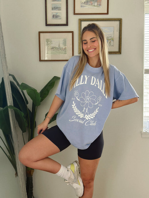 dilly dally social club t-shirt 